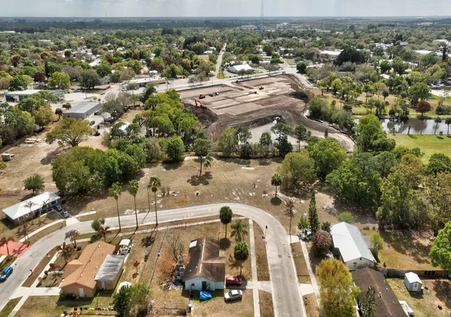 3rd image of 0 Hemlock Cir, Fort Pierce, FL 34947 | MLS# R11166449