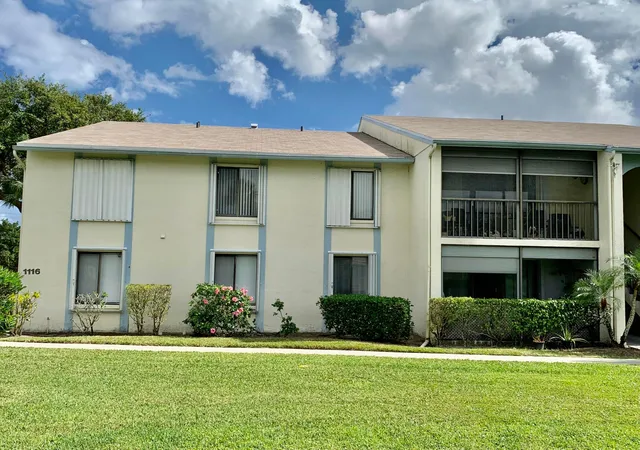 2nd image of 1116 Green Pine Blvd #G1, West Palm Beach, FL 33409 | MLS# R11166466