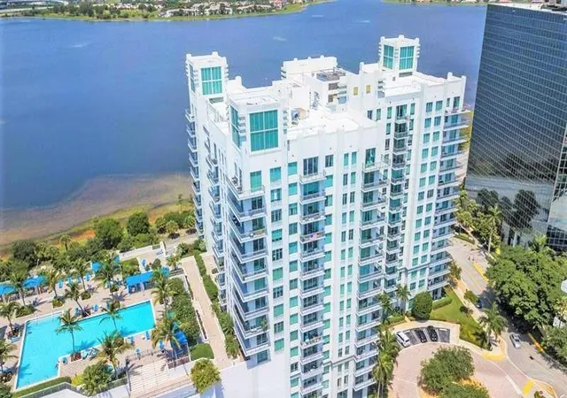 2nd image of 300 S Australian Ave #601, West Palm Beach, FL 33401 | MLS# F10554852