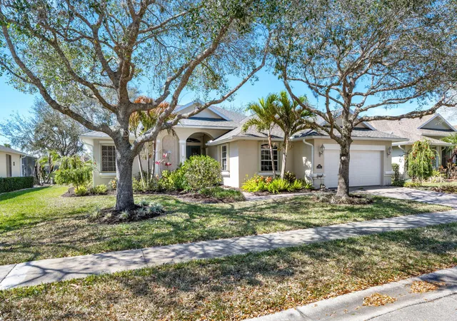 Homes for sale in Vero Beach, FL | 4220 Abington Woods Cir, Vero Beach, FL 32967 | MLS# R11166586