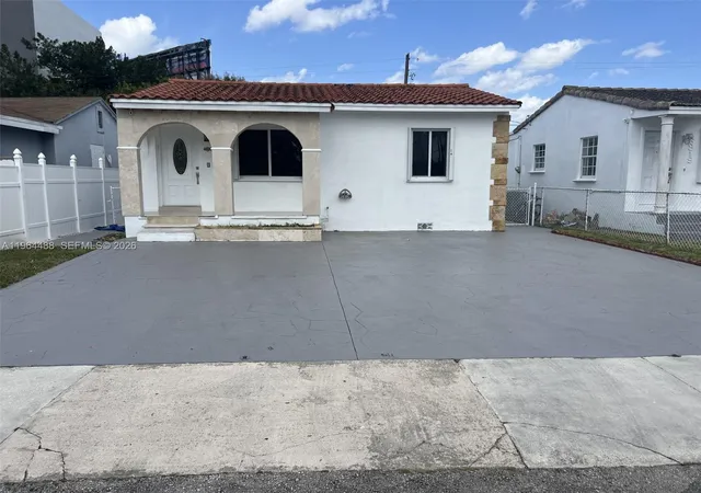 1st image of 6823 Sw 25th St, Miami, FL 33155 | MLS# A11964488