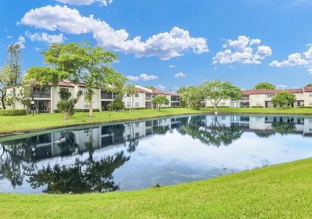 Homes for sale in Boca Raton, FL | 21364 Cypress Hammock Dr, Boca Raton, FL 33428
