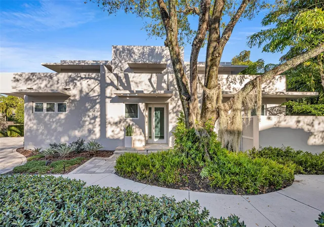 Homes for sale in Fort Lauderdale, FL | 1200 Ne 2nd St, Fort Lauderdale, FL 33301 | MLS# F10554881