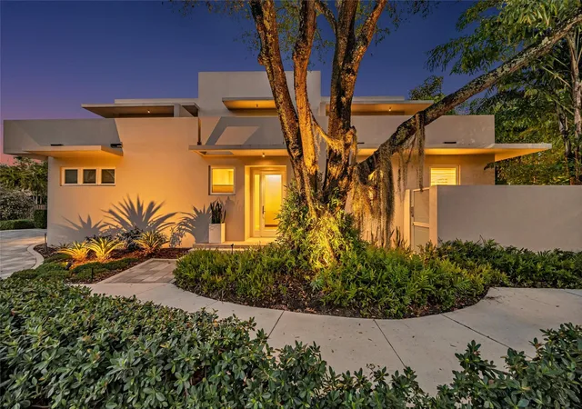 Homes for sale in Fort Lauderdale, FL | 1200 Ne 2nd St, Fort Lauderdale, FL 33301 | MLS# F10554881