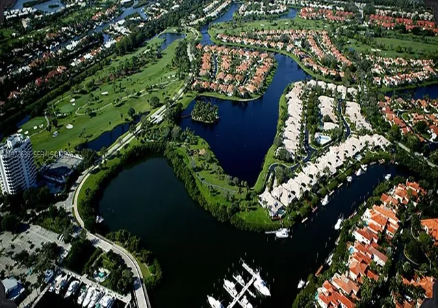 17th image of 16671 N Traders Xing N #121, Jupiter, FL 33477 | MLS# A11970636