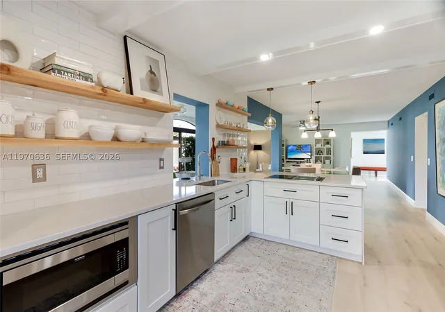 4th image of 16671 N Traders Xing N, Jupiter, FL 33477
