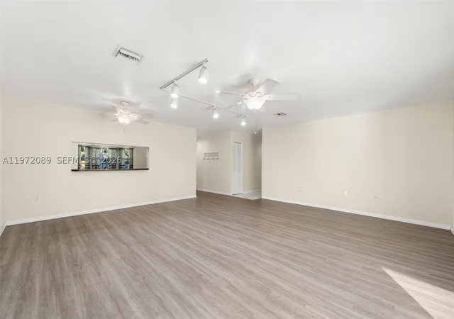 Photo 3 of Single family home for sale at 1273 Woodbury Avenue, Sebring, FL 33875 | MLS# A11972089 | Listing updated on 2026-09-30