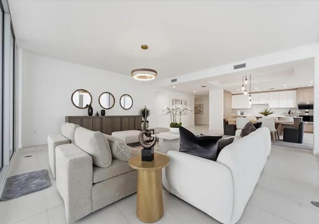Homes for sale in Fort Lauderdale, FL | 151 N Seabreeze Blvd #2204 E, Fort Lauderdale, FL 33304 | MLS# F10554537