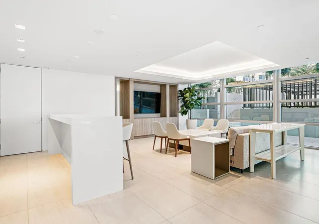 45th image of 3100 N Ocean Dr #1702p, Singer Island, FL 33404 | MLS# R11166997