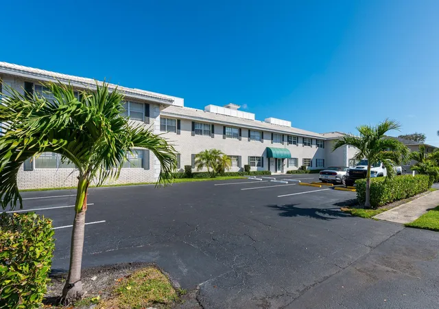 25th image of 299 Sw 7th St #106, Boca Raton, FL 33432 | MLS# R11167046