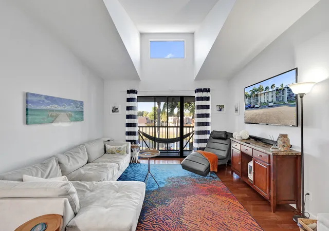 1st image of 1008 Green Pine Blvd #D3, West Palm Beach, FL 33409 | MLS# R11167122