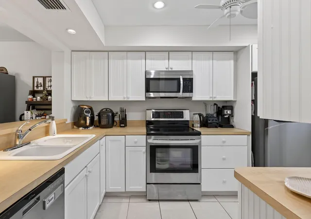 Homes for sale in Hutchinson Island, FL | 5159 N Hwy A1A #315, Hutchinson Island, FL 34949 | MLS# R11167198