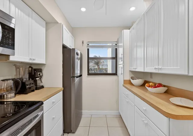 Homes for sale in Hutchinson Island, FL | 5159 N Hwy A1A #315, Hutchinson Island, FL 34949 | MLS# R11167198