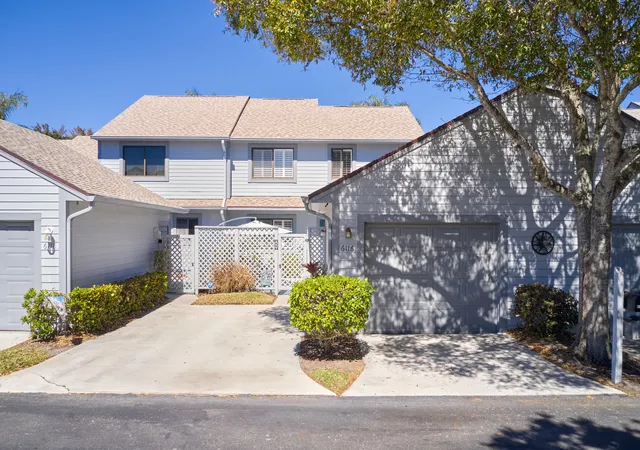 2nd image of 6116 Se Georgetown Pl, Hobe Sound, FL 33455 | MLS# R11167244