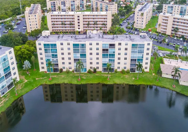 1st image of 131 Se 3rd Ave #608, Dania Beach, FL 33004 | MLS# F10555232