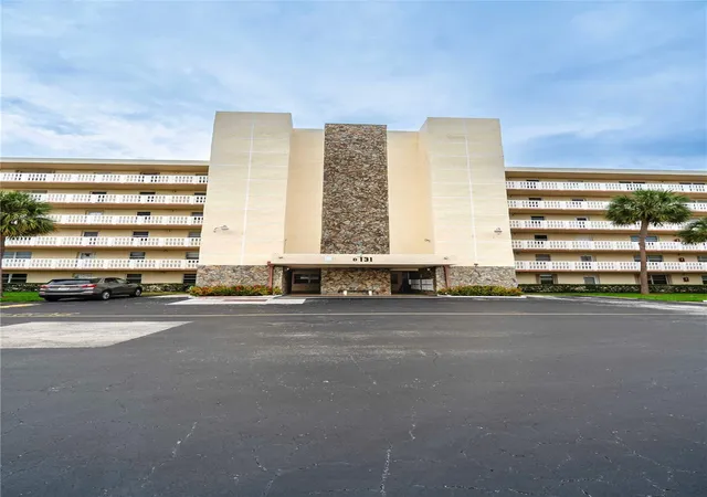 27th image of 131 Se 3rd Ave #608, Dania Beach, FL 33004 | MLS# F10555232