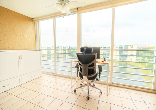 5th image of 131 Se 3Rd Ave #608, Dania Beach, FL 33004 | MLS# F10555232