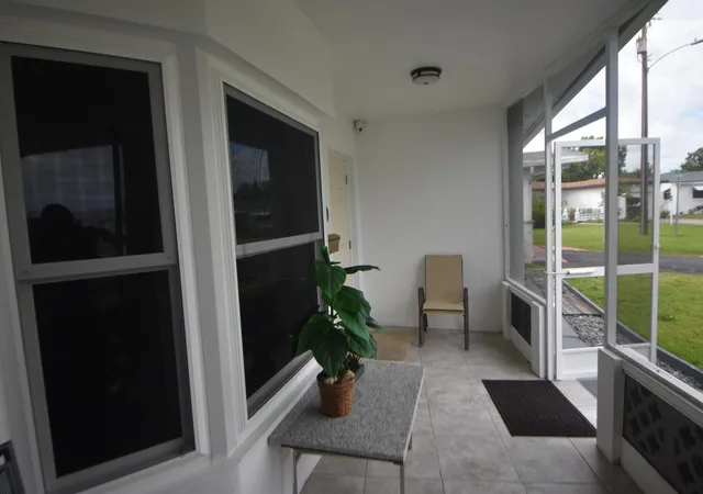 Homes for sale in Lauderdale Lakes, FL | 4250 Nw 49th Ter, Lauderdale Lakes, FL 33319 | MLS# F10552467