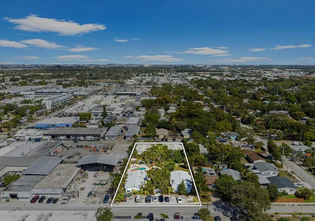3rd image of 560-564 Ne 34Th St, Oakland Park, FL 33334 | MLS# F10555291