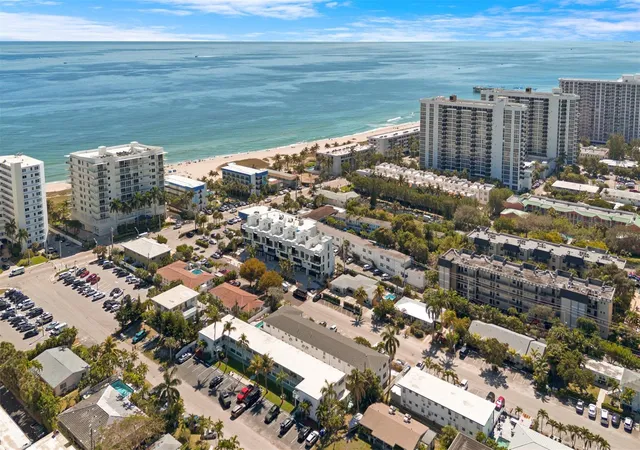 Homes for sale in Pompano Beach, FL | 3212 Ne 7th Pl #12, Pompano Beach, FL 33062 | MLS# F10555089