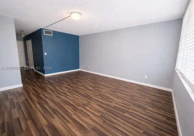 9th image of 1780 Ne 191st St #210-2, Miami, FL 33179 | MLS# A11974007