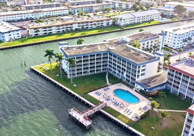 4th image of 100 Paradise Harbour Blvd #304, North Palm Beach, FL 33408 | MLS# R11167637