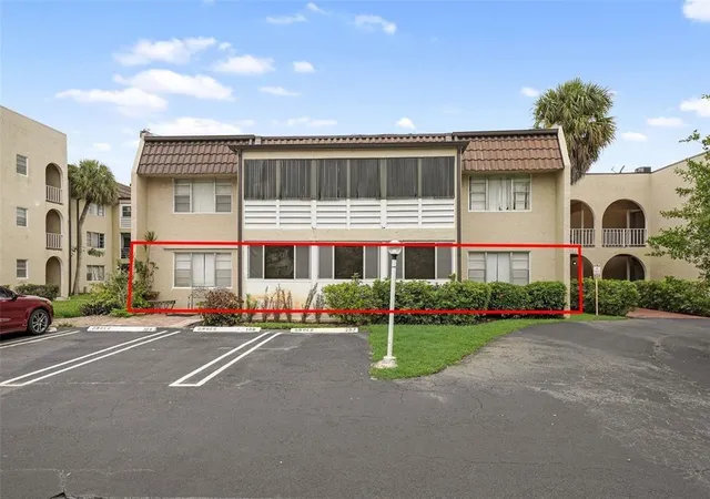 3rd image of 2710 Riverside Dr #106-a, Coral Springs, FL 33065 | MLS# F10555512