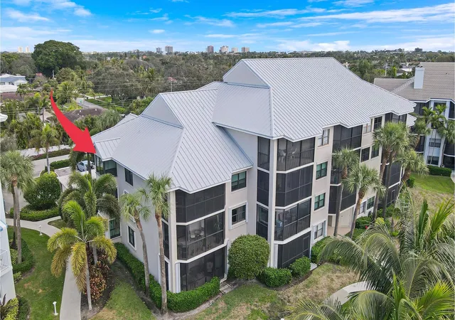 2nd image of 235 Bay Colony Dr N, Juno Beach, FL 33408 | MLS# R11167753