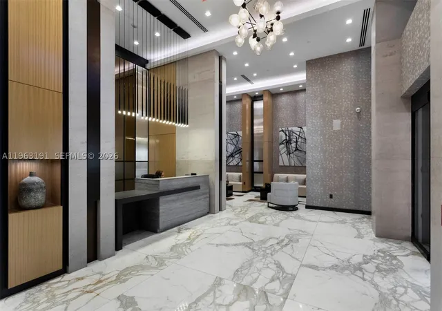 2nd image of 19500 Turnberry Way #20-C, Aventura, FL 33180 | MLS# A11963191