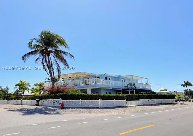1st image of 212 Banyan Ln, Tavernier, FL 33070 | MLS# A11974971