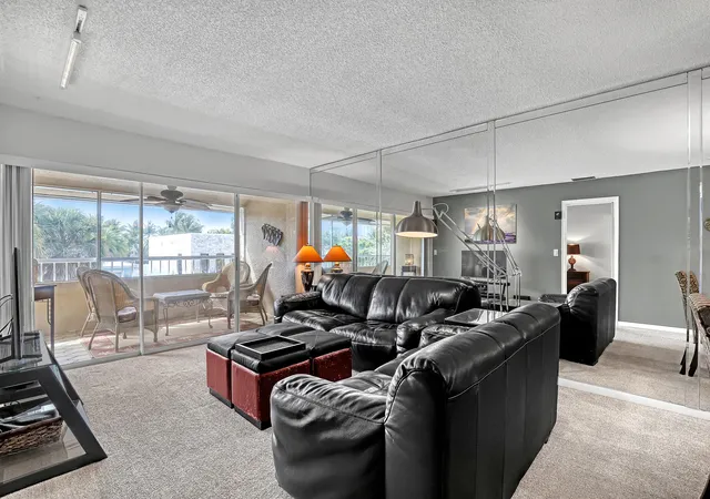3rd image of 1100 Surf Rd #215, Singer Island, FL 33404 | MLS# R11168022