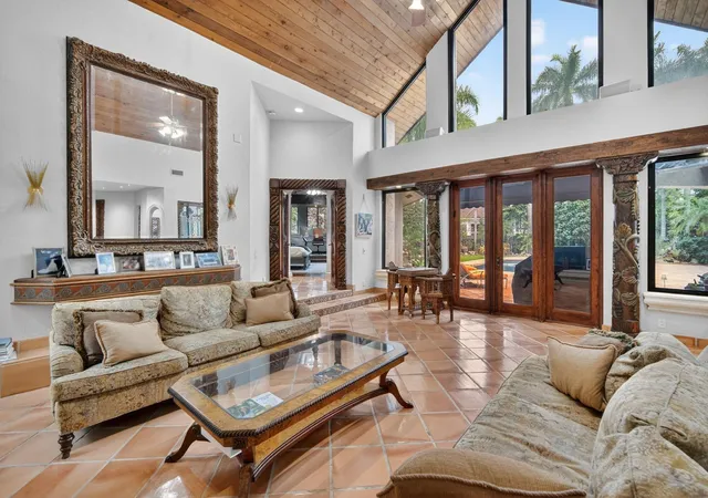 3rd image of 5720 Sw 33Rd Ter, Fort Lauderdale, FL 33312 | MLS# F10555731