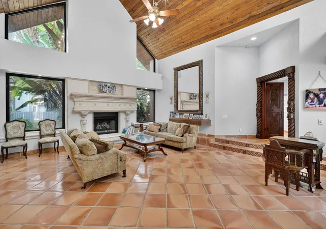 4th image of 5720 Sw 33Rd Ter, Fort Lauderdale, FL 33312 | MLS# F10555731