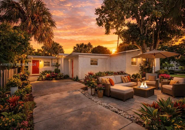 1st image of 1160 W 26 Th Ct, Riviera Beach, FL 33404 | MLS# A11975111