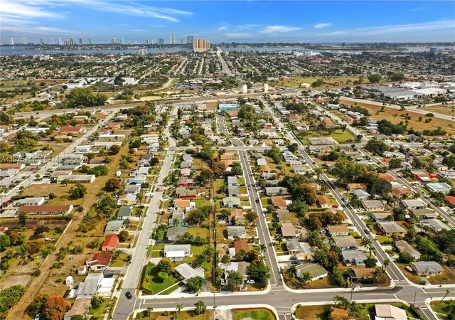 40th image of 1160 W 26 Th Ct, Riviera Beach, FL 33404 | MLS# A11975111