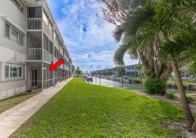 4th image of 130 Doolen Ct, South Palm Beach, FL 33408