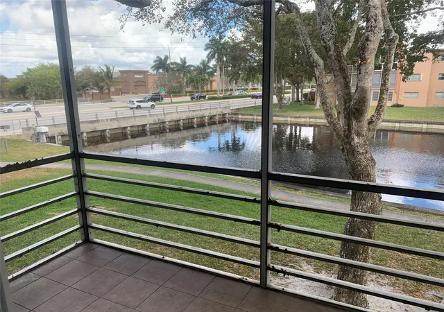 Homes for sale in Tamarac, FL | 9081 Lime Bay Blvd #214, Tamarac, FL 33321 | MLS# F10555818