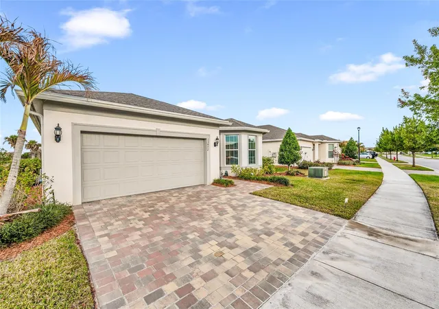 Homes for sale in Port St Lucie, FL | 13472 Sw Gingerline Dr, Port St Lucie, FL 34987 | MLS# F10555819