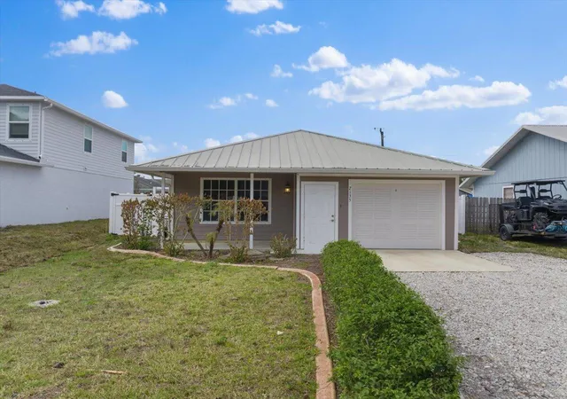 Homes for sale in Vero Beach, FL | 2135 87th Ave, Vero Beach, FL 32966 | MLS# R11168301