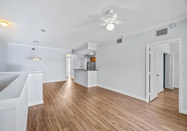 Homes for sale in Coral Springs, FL | 5880 W Sample Rd #307, Coral Springs, FL 33067 | MLS# F10555749