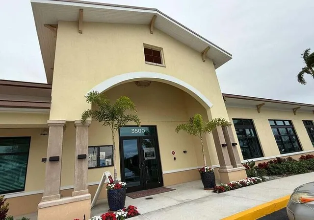 20th image of 6085 Seashore Dr, Lake Worth, FL 33462 | MLS# R11168362