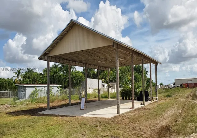 Photo 4 of Single family home for sale at 36995 Sw 209Th Ave, Homestead, FL 33034 | MLS# A11976081 | Listing updated on 2026-05-10