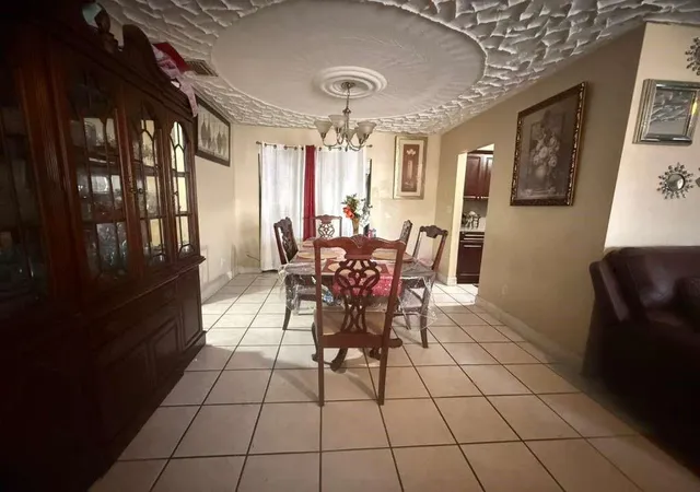 5th image of 5836 Wiley St, Hollywood, FL 33023 | MLS# F10555798