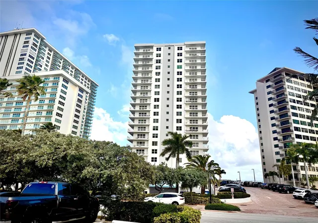 Homes for sale in Fort Lauderdale, FL | 3850 Galt Ocean Dr #210, Fort Lauderdale, FL 33308 | MLS# F10556115