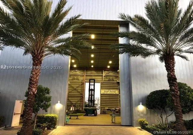 3rd image of 400 Sunny Isles Blvd Dd406, Sunny Isles Beach, FL 33160 | MLS# A11976429