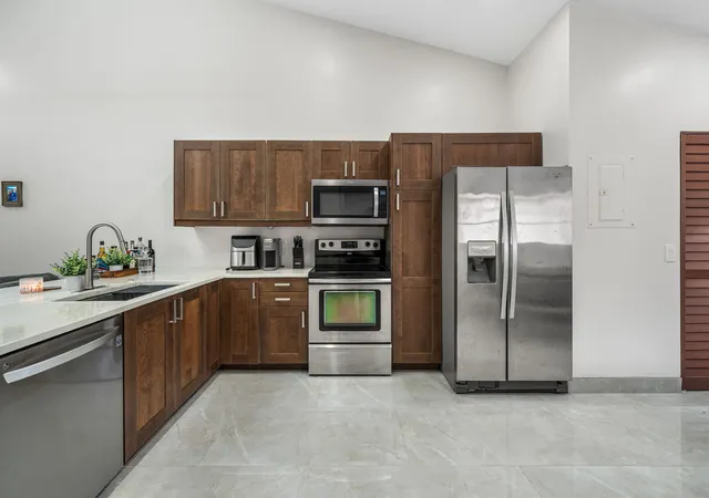 2nd image of 600 Crosswinds Dr #C2, Greenacres, FL 33413 | MLS# R11168619