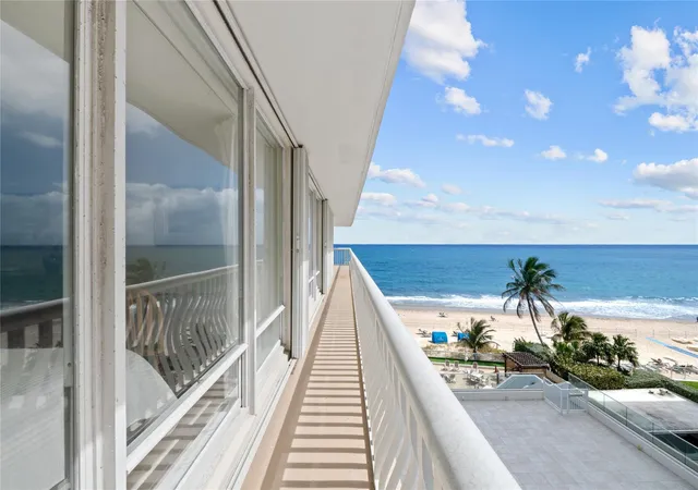 3rd image of 4020 Galt Ocean Dr #412, Fort Lauderdale, FL 33308 | MLS# F10556190
