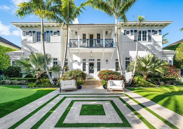 1st image of 1041 Seaspray Ave, Delray Beach, FL 33483 | MLS# R11168726