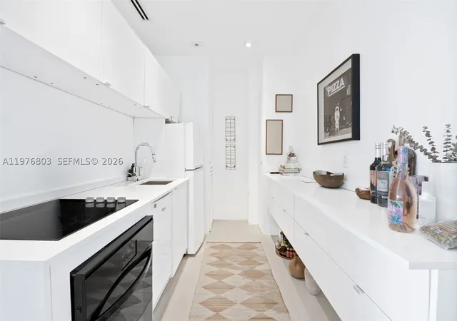 Photo 4 of Condo for sale at 3 Island Ave #PH-G, Miami Beach, FL 33139 | MLS# A11976803 | Listing updated on 2026-03-31
