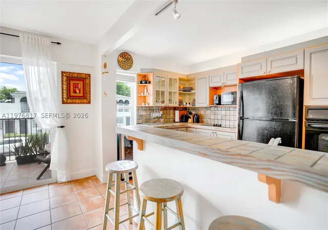 Homes for sale in Miami Beach, FL | 1455 West Ave #202, Miami Beach, FL 33139 | MLS# A11976817